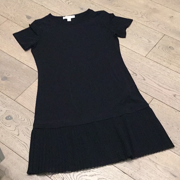Michael Kors Dresses & Skirts - Woman’s Michael Kors little black dress. Small. Knit jersey. Pleated hem. Cute!